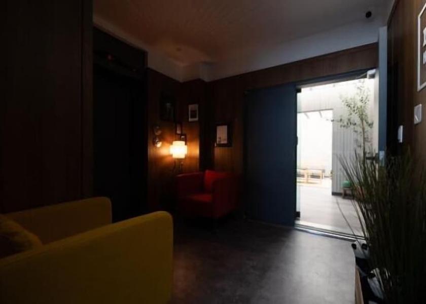 South Gyeongsang Gimhae Interior Entrance