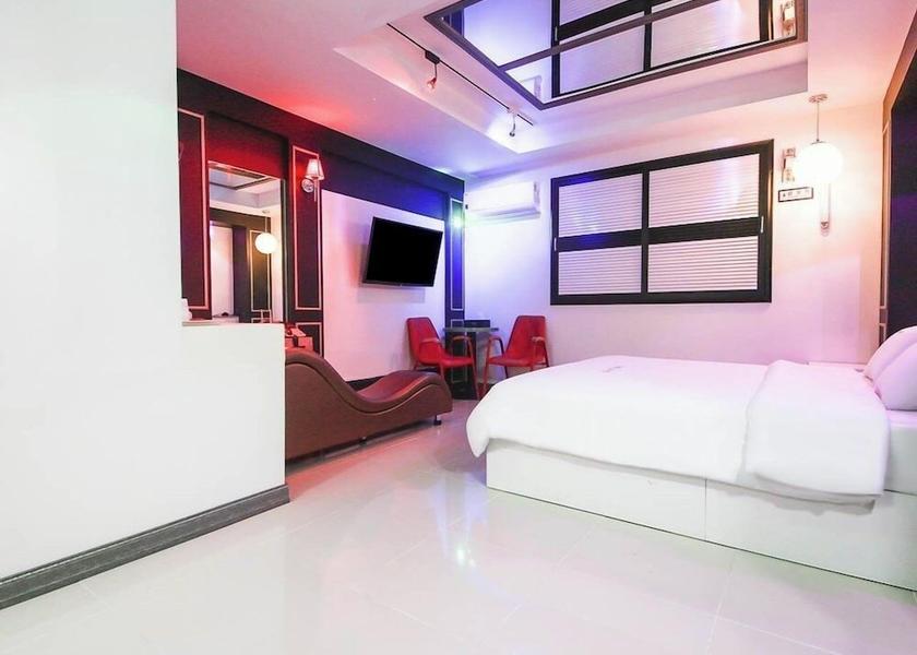 South Chungcheong Seosan Room