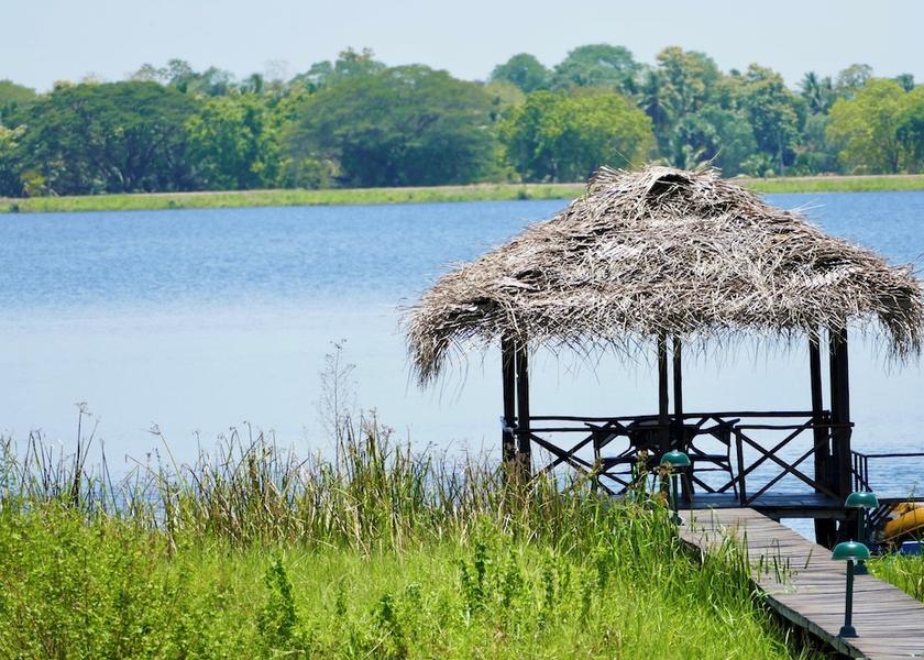 Ampara District Ampara Facade