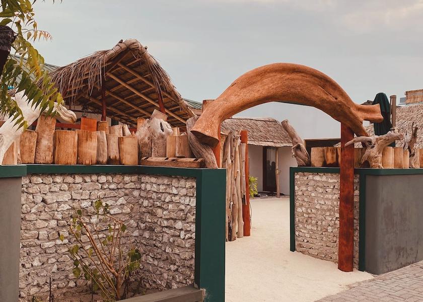 Haa Dhaalu Atoll Hanimaadhoo Entrance