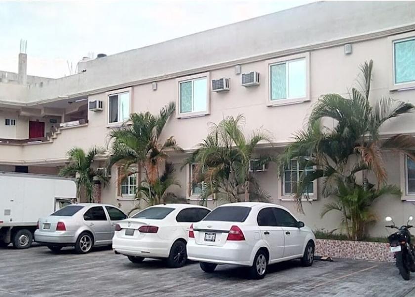Veracruz Poza Rica Exterior Detail
