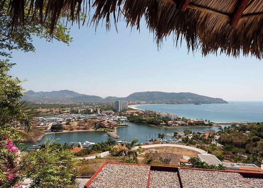 Guerrero Ixtapa Exterior Detail