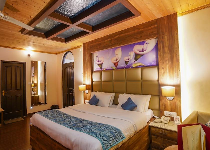 Himachal Pradesh Dalhousie Dining Area