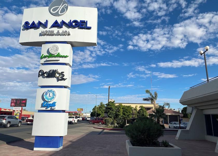 Sonora San Luis Rio Colorado Facade