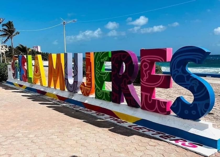 Quintana Roo Isla Mujeres Exterior Detail