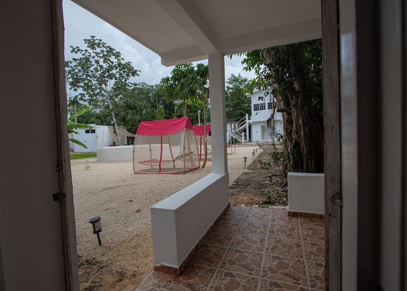 Quintana Roo Leona Vicario Exterior Detail