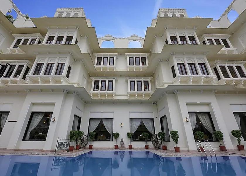 Rajasthan Udaipur Hotel Exterior
