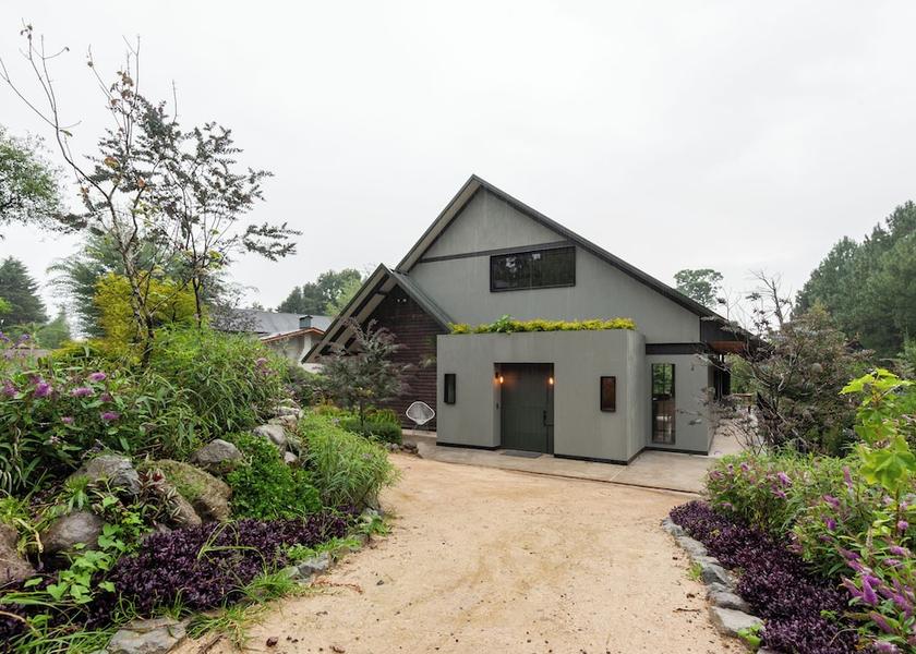 Mexico, Estado de Valle de Bravo Facade