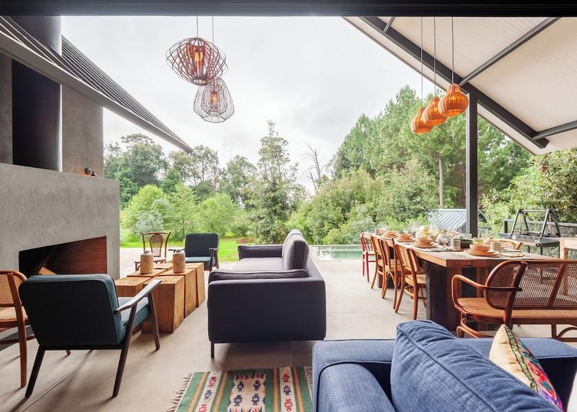 Mexico, Estado de Valle de Bravo Terrace