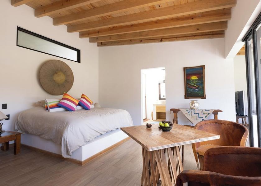 State of Mexico Valle de Bravo Room