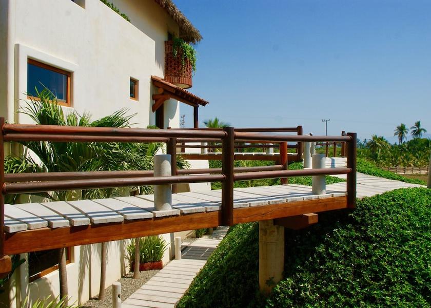 Guerrero Zihuatanejo Exterior Detail