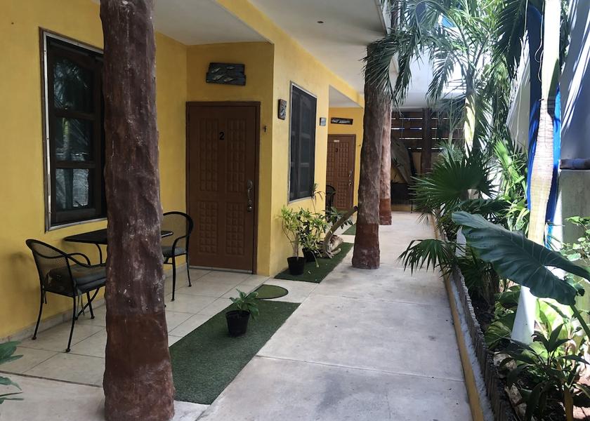 Quintana Roo Puerto Morelos Hallway