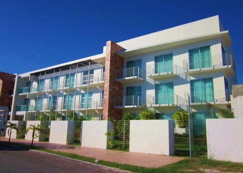 Quintana Roo Chetumal Exterior Detail