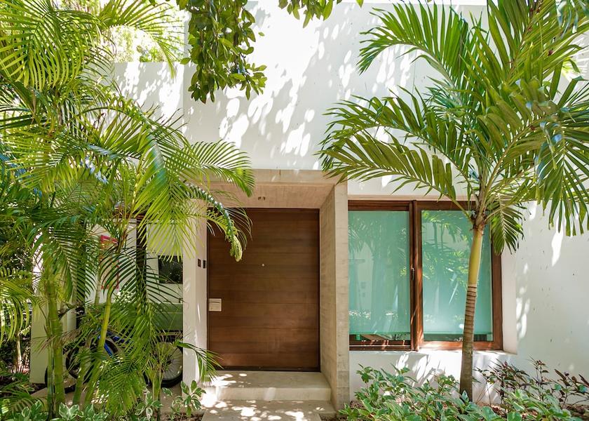 Quintana Roo Akumal Facade