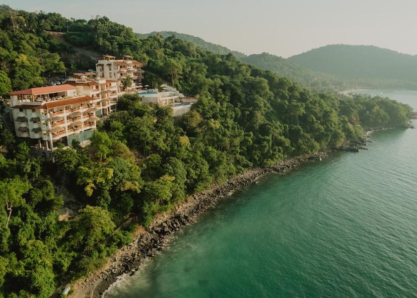 Guerrero Zihuatanejo Facade