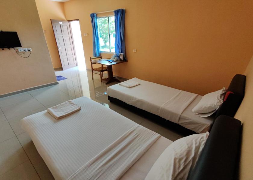 Perak Sitiawan Deluxe Twin