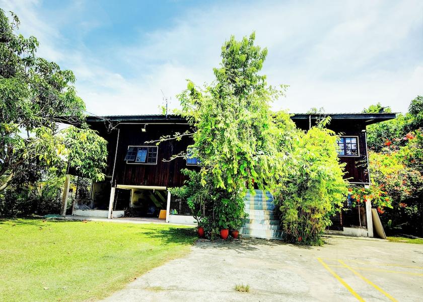 Sabah Tuaran Exterior Detail