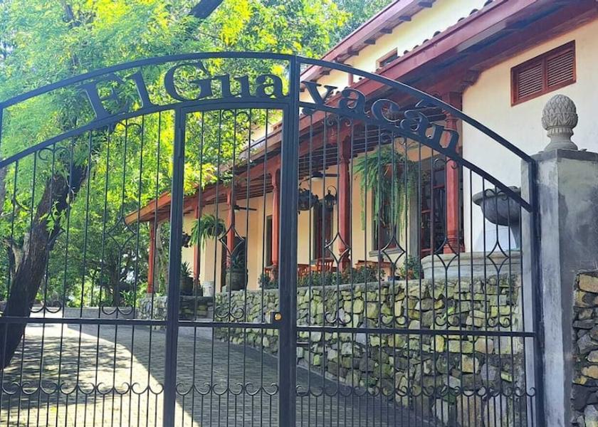 Managua (department) Masaya Entrance