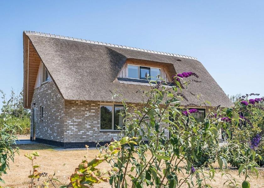 North Holland De Koog Exterior Detail