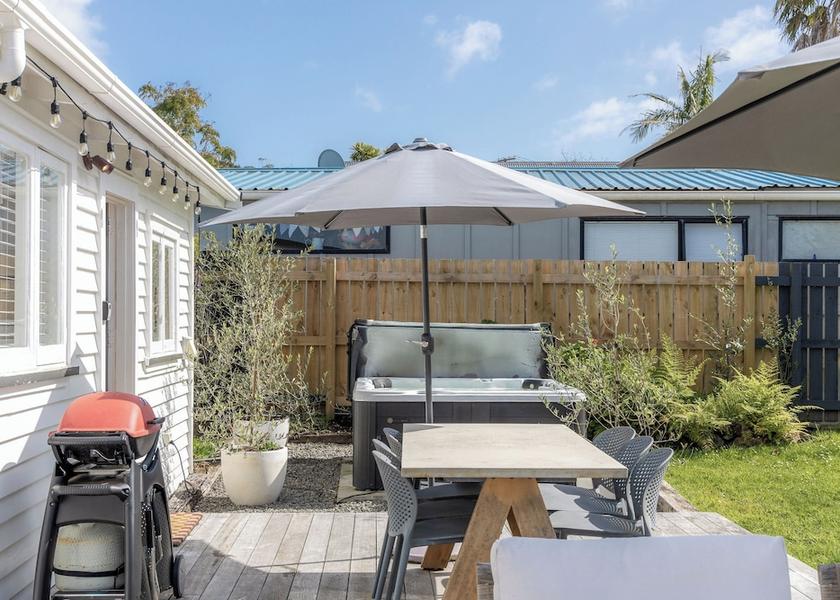 Auckland Region Waiheke Island Terrace