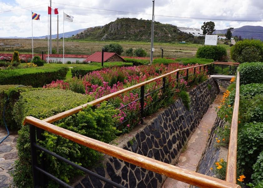 Puno (region) Puno Exterior Detail