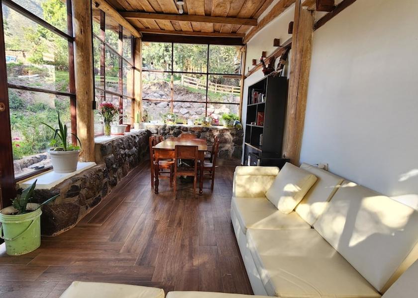 Cusco (region) Urubamba Reception