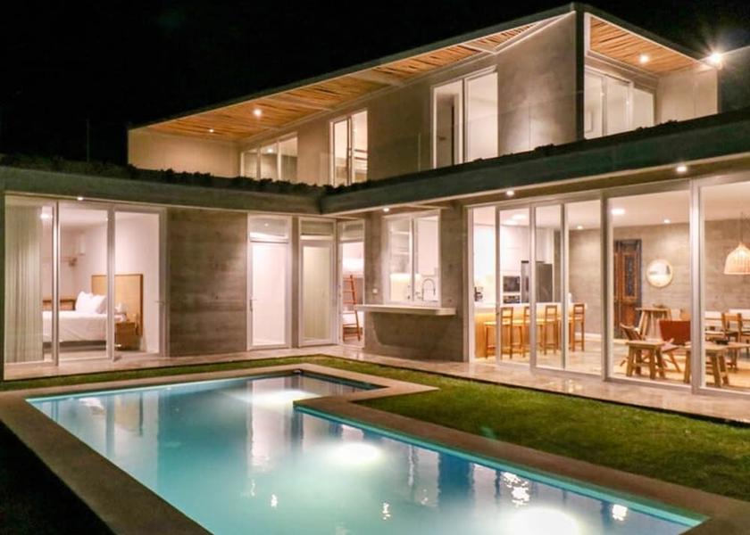 Ica Region Paracas Room