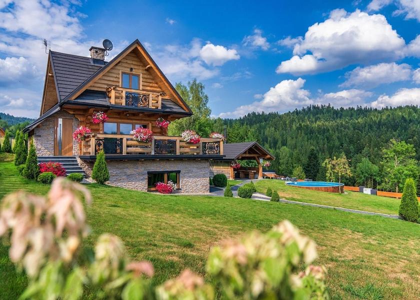 Lesser Poland Voivodeship Nowy Targ Exterior Detail