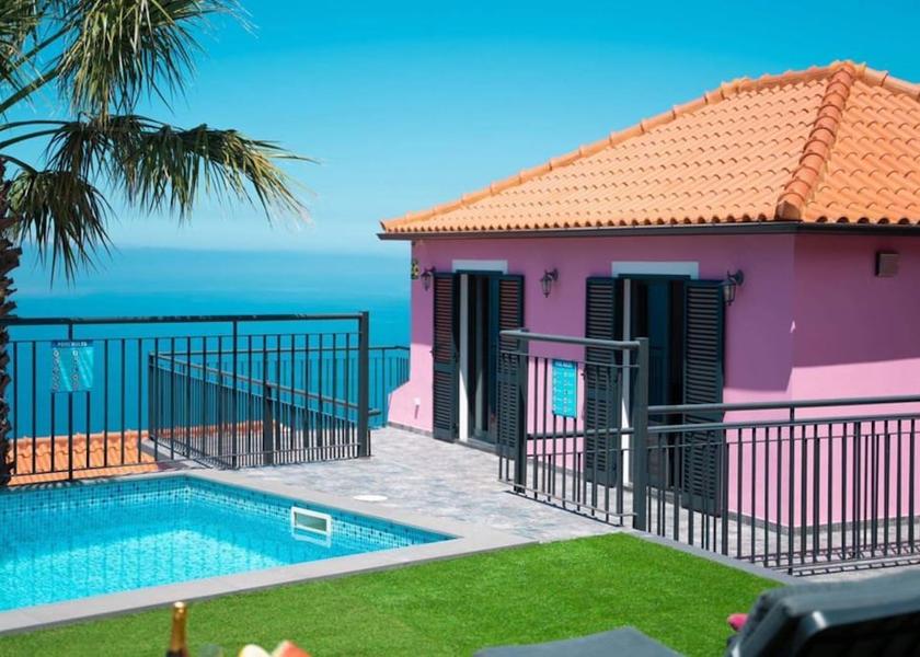 Madeira Ribeira Brava Facade