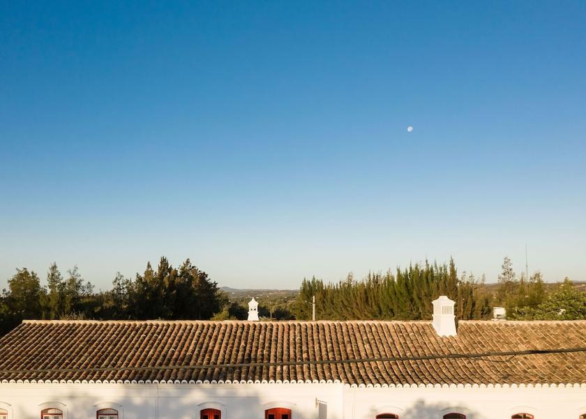 Faro Tavira Facade