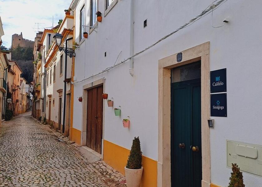 Santarém Tomar Exterior Detail