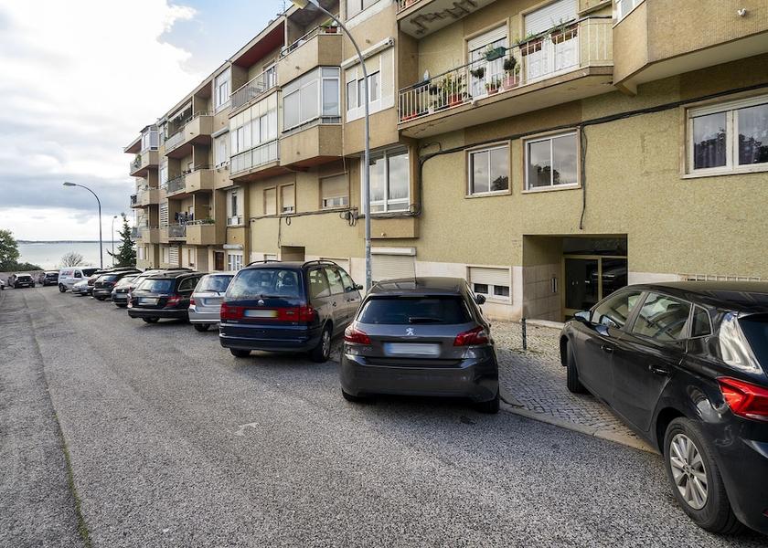  Oeiras Exterior Detail