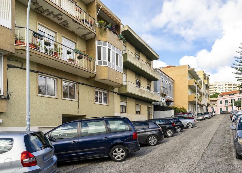  Oeiras Exterior Detail