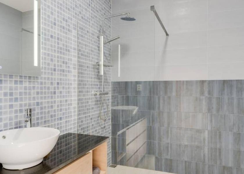 Madeira Region Calheta Room