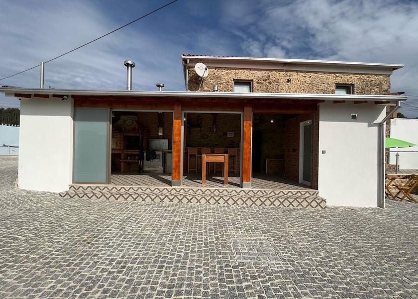 Porto Vila Nova de Gaia Exterior Detail