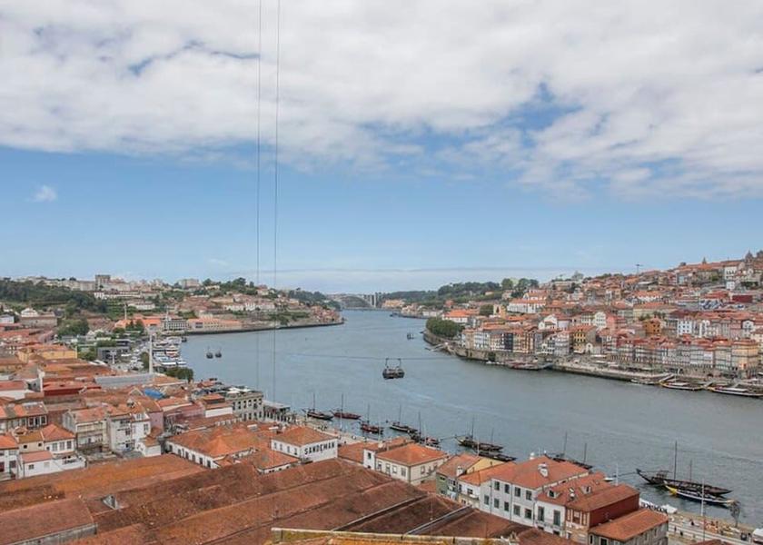 Porto Vila Nova de Gaia Room