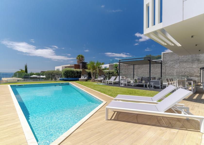 Madeira Funchal Exterior Detail