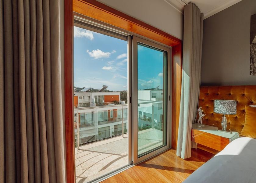 Porto Valongo Room