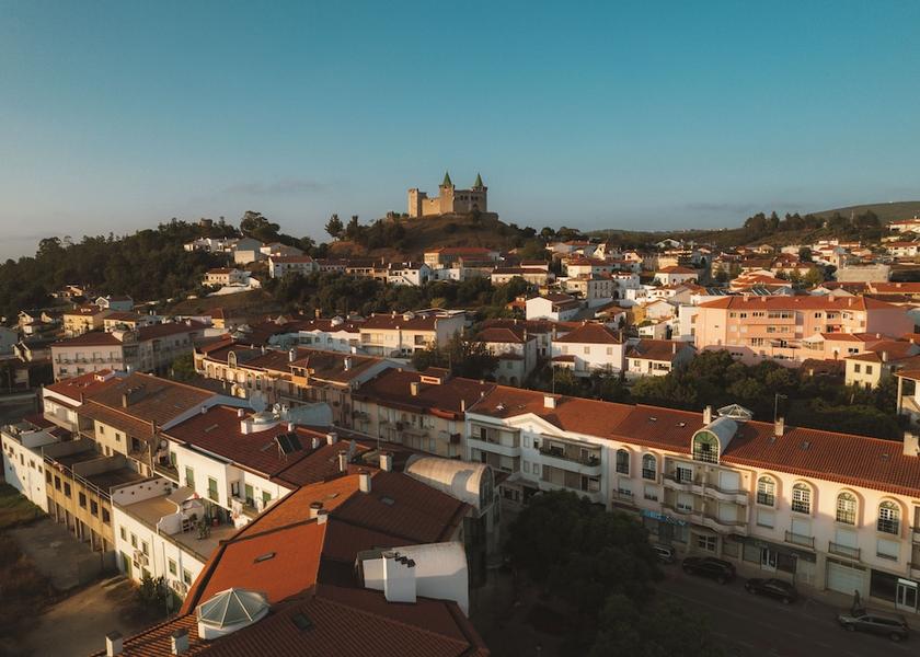 Leiria Porto de Mos Exterior Detail