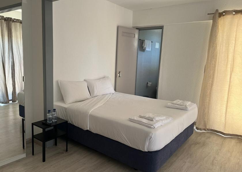 Leiria Marinha Grande Room