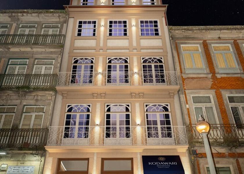 Porto Porto Facade