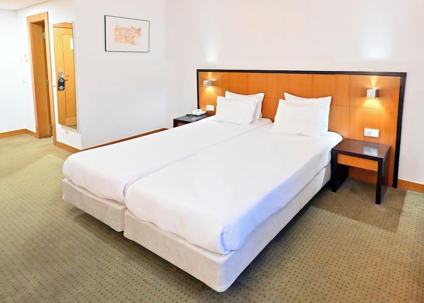 Braga Barcelos Room