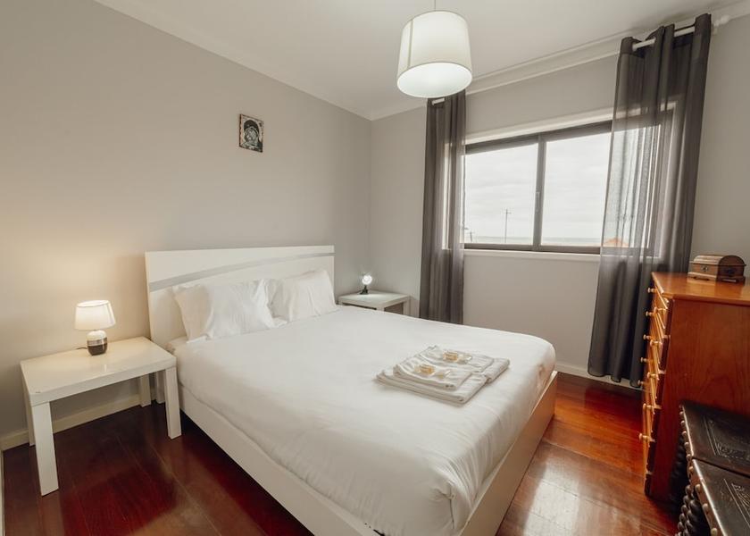 Aveiro Espinho Room