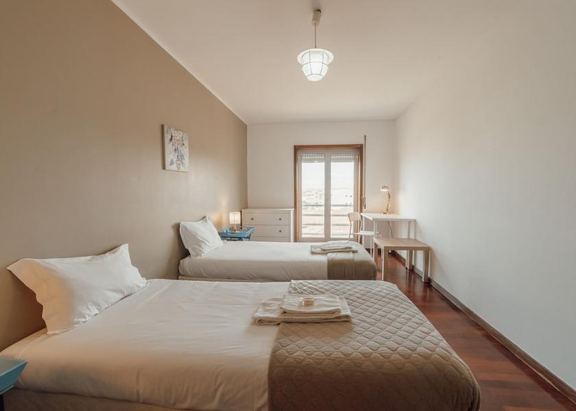Aveiro Espinho Room