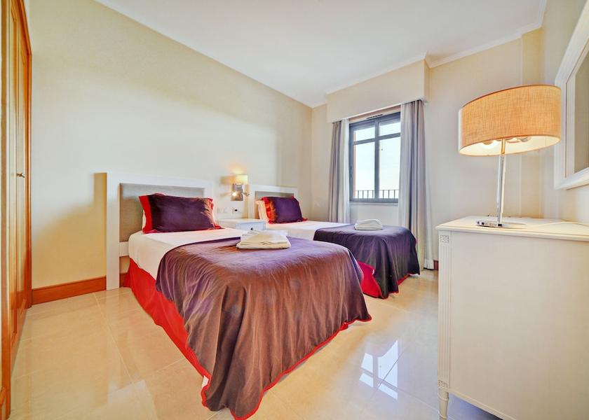 Faro Loulé Room