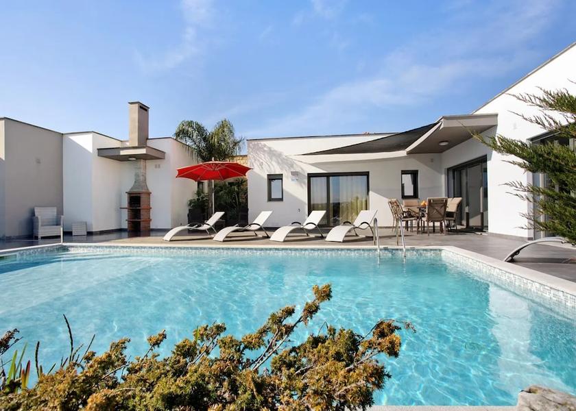 Leiria District Caldas da Rainha Exterior Detail