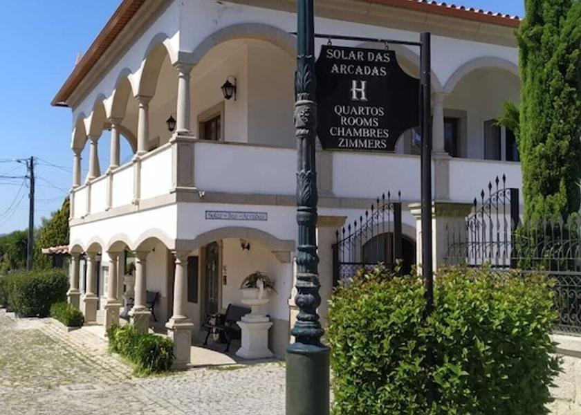 Viana do Castelo Ponte de Lima Front of property