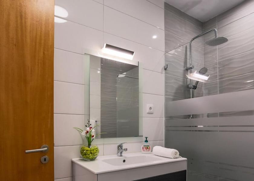 Azores Angra Do Heroismo Room