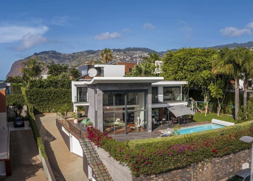 Madeira Funchal Exterior Detail