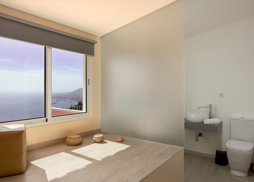 Madeira Funchal Room